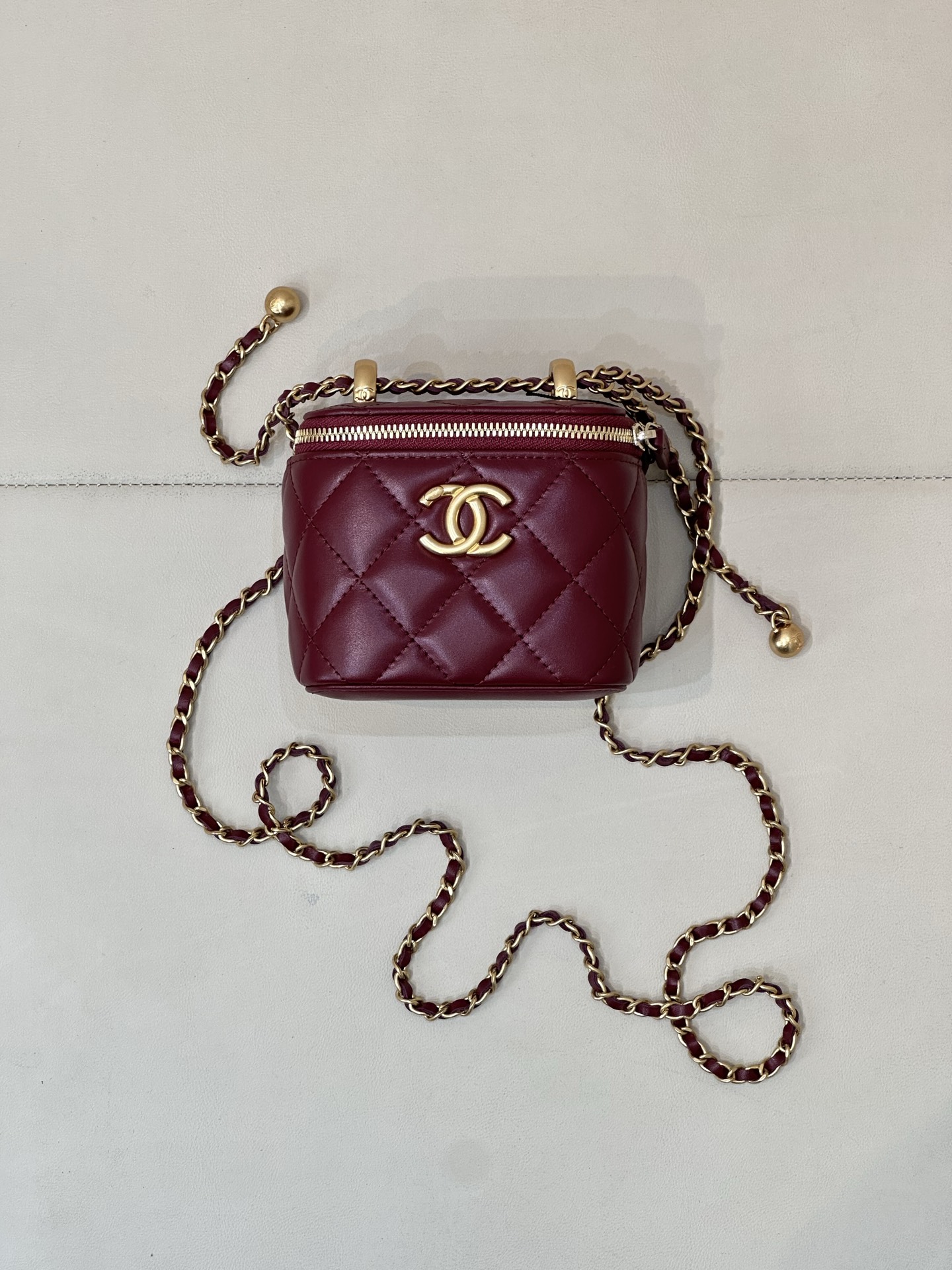 Chanel Double-Pearl Box Crossbody Bag - Image 4