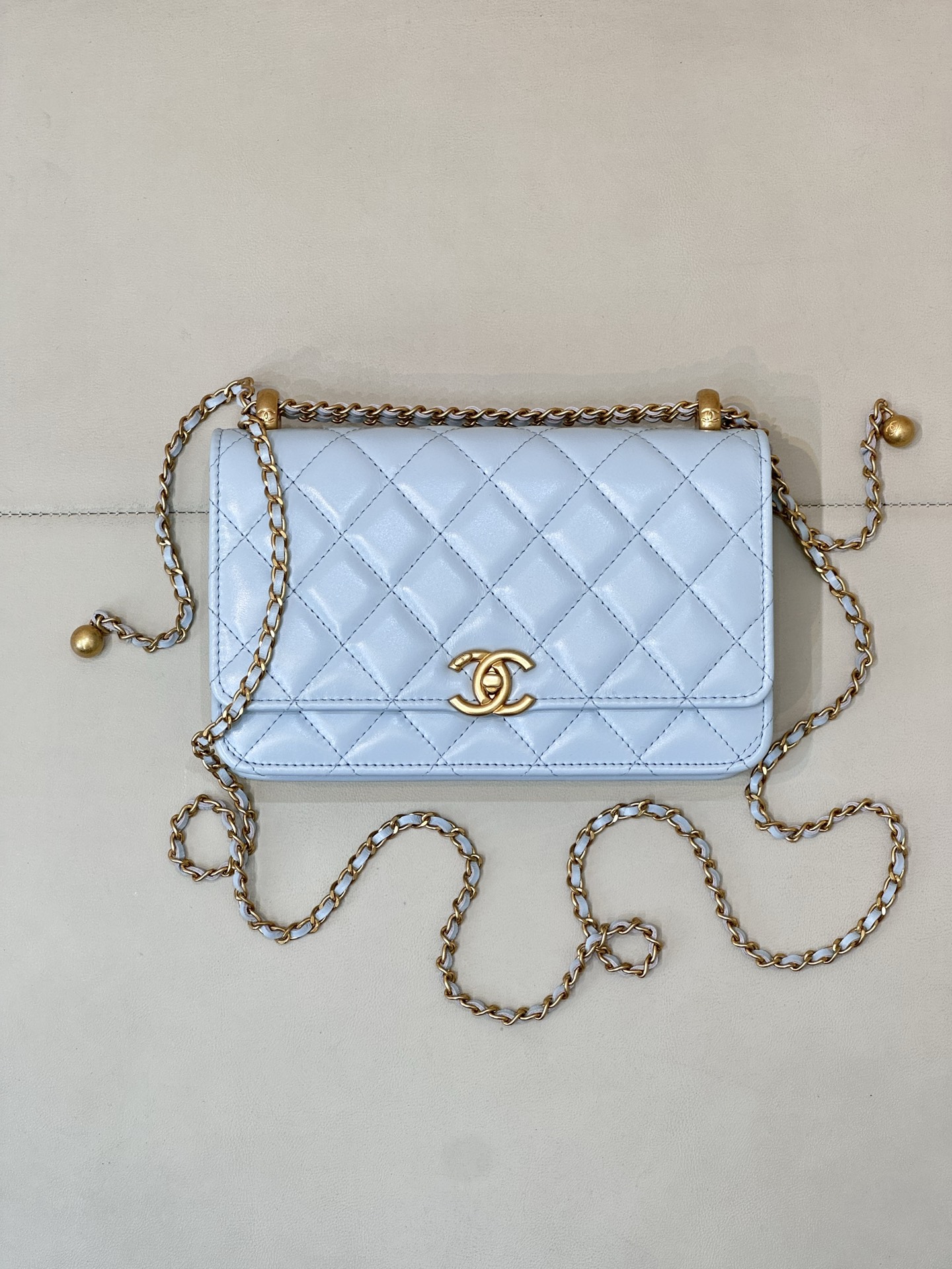 Quilted Genuine Leather WOC Chain Bag - Image 4