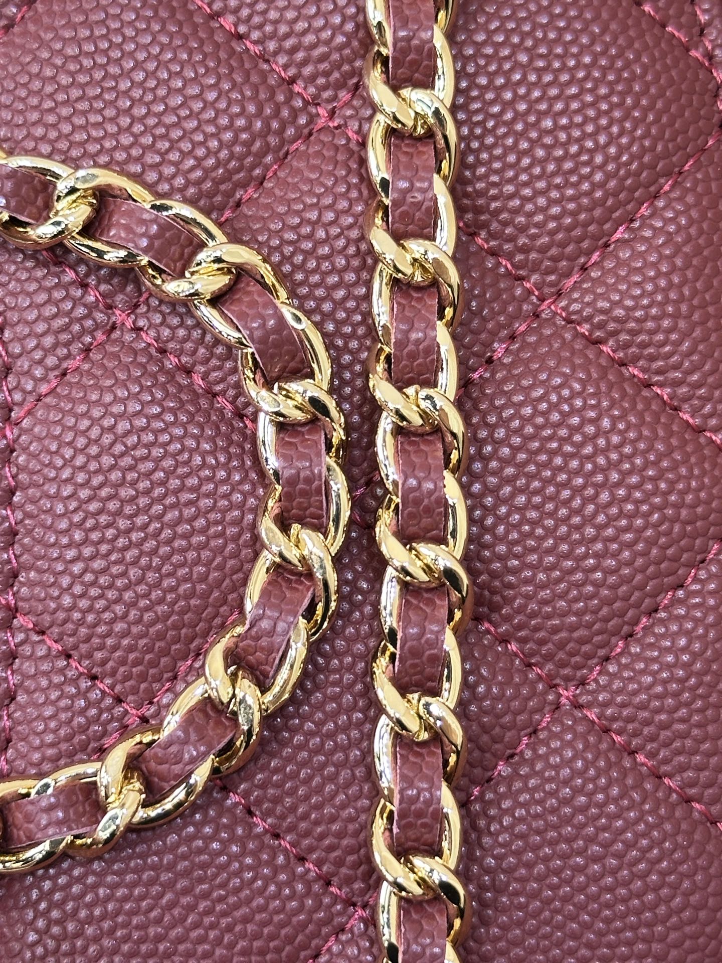 Quilted Leather WOC Envelope Crossbody Bag - Image 4