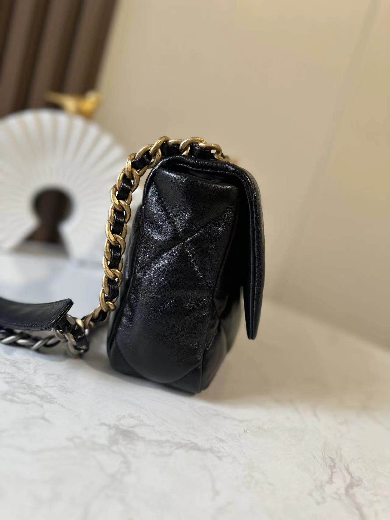 Chanel 19 Lambskin Flap Bag - Image 4