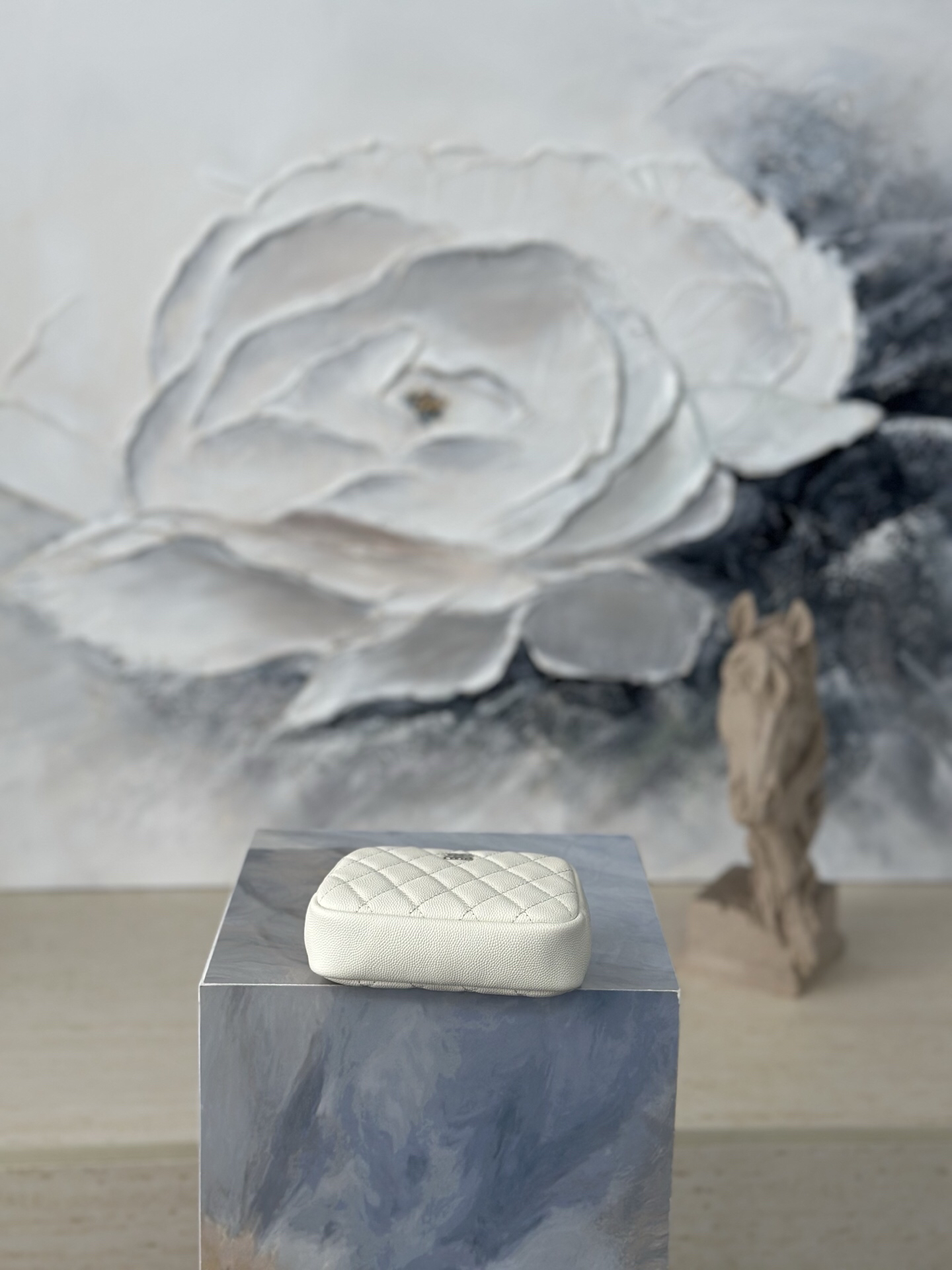 Chanel Mini Bag 31103 White - Image 4