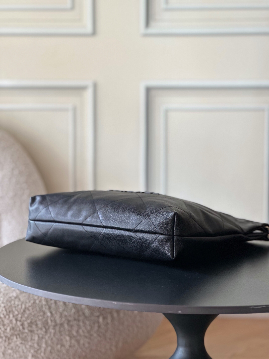 Chanel AS3260 Waxed Calfskin Shoulder Bag - Image 4