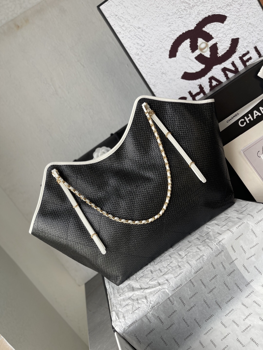 Chanel 25S Maxi Hobo Woven Tote Bag - Image 4