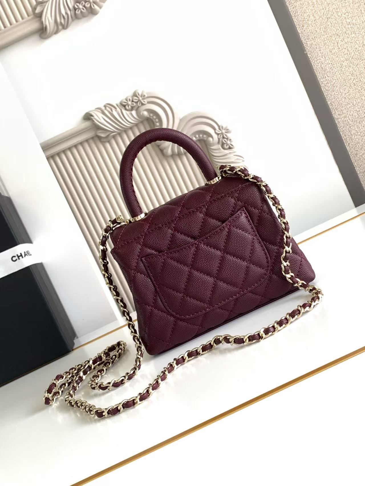 Chanel Coco Handle Classic Handbag AS4244 - Image 4