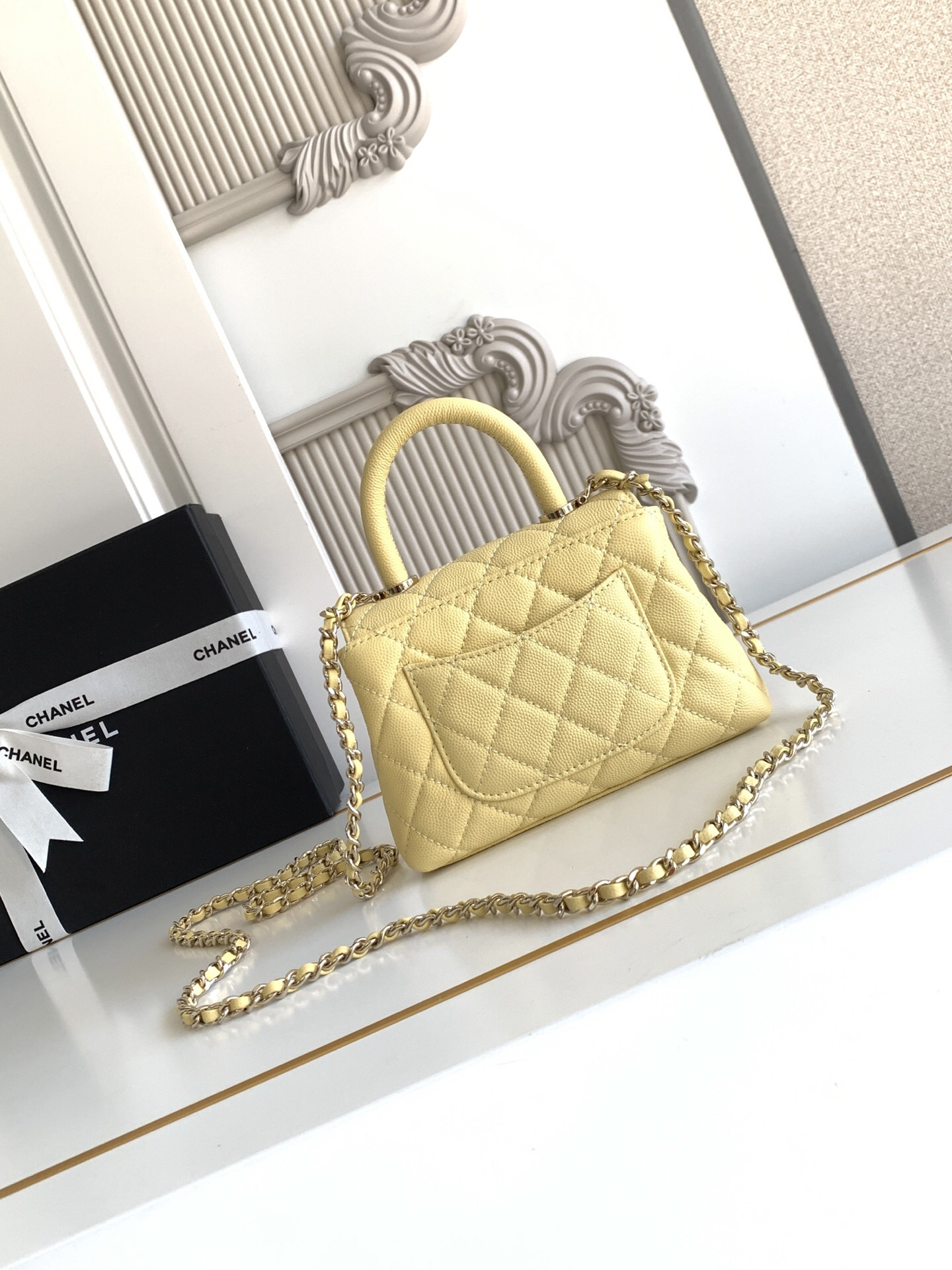 Chanel Coco Handle Classic Top-Handle Handbag - Image 4