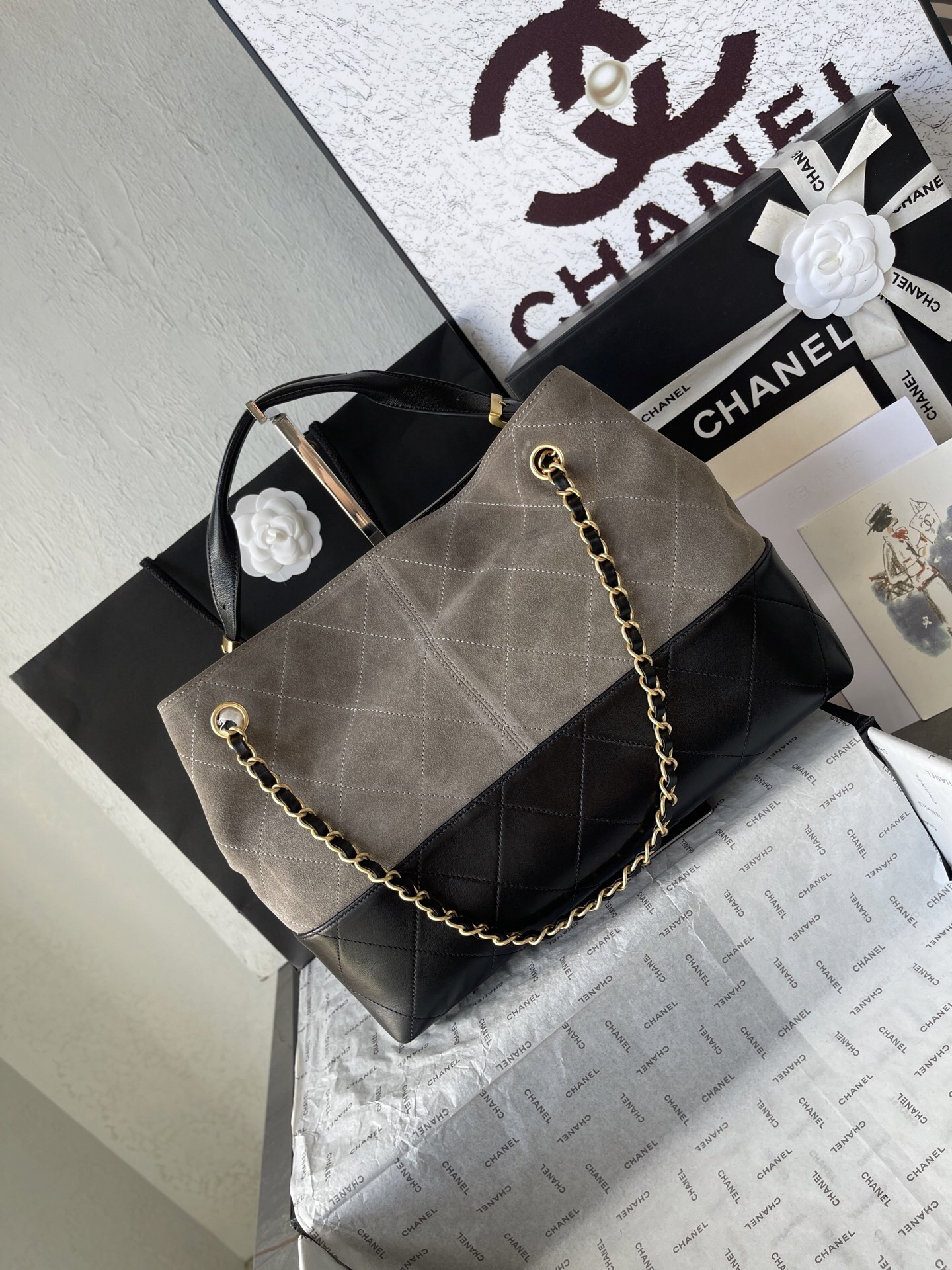 Deer Leather Layered Handbag - Image 4