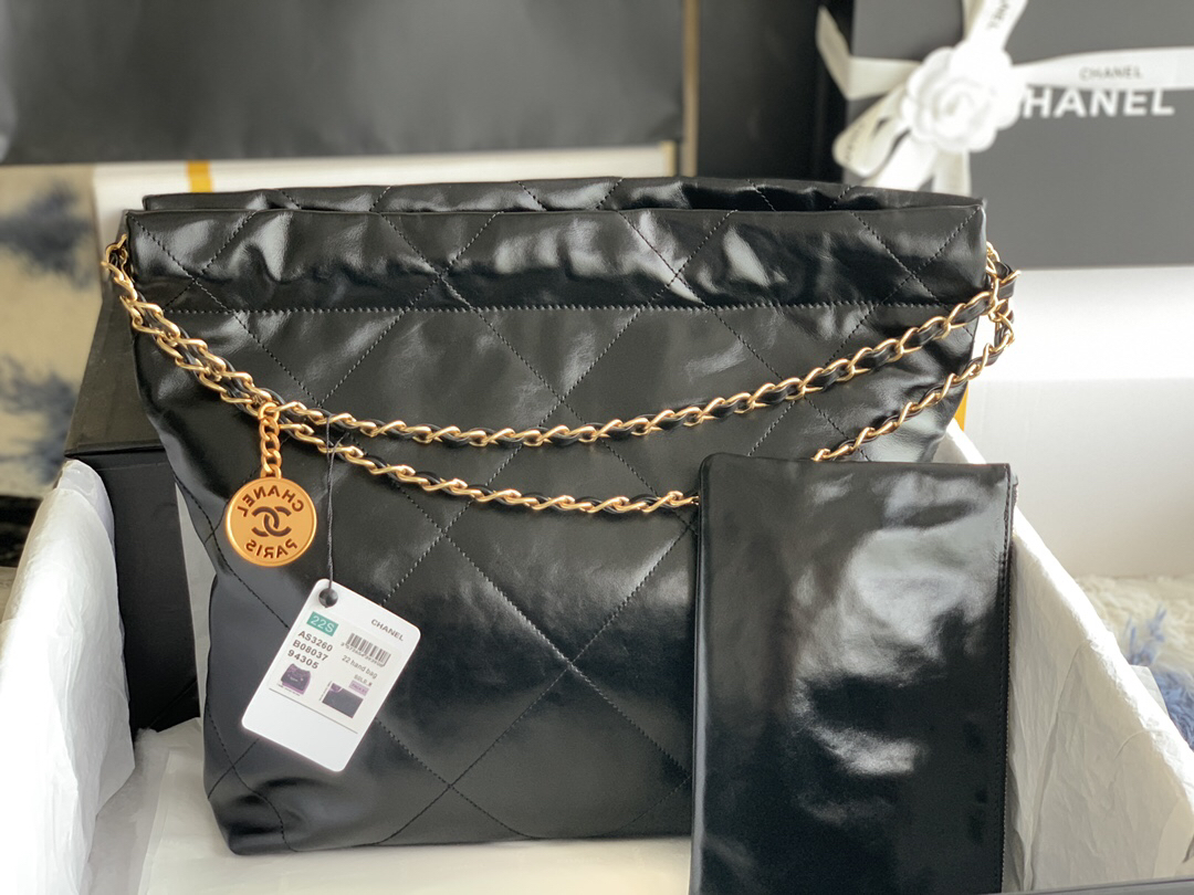 Chanel AS3260 Waxed Calfskin Shoulder Bag - Image 4