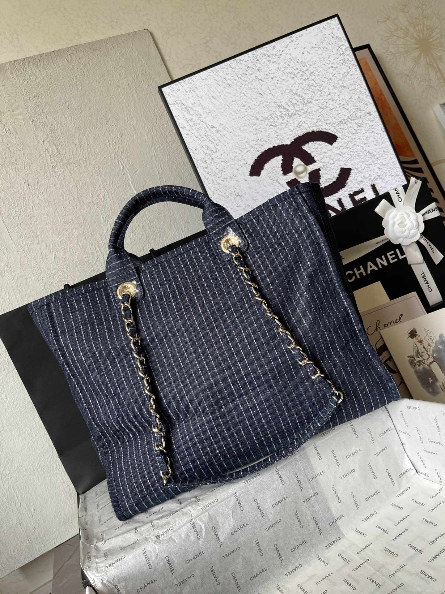 Chanel Travel Shopping Tote Bag - Image 4
