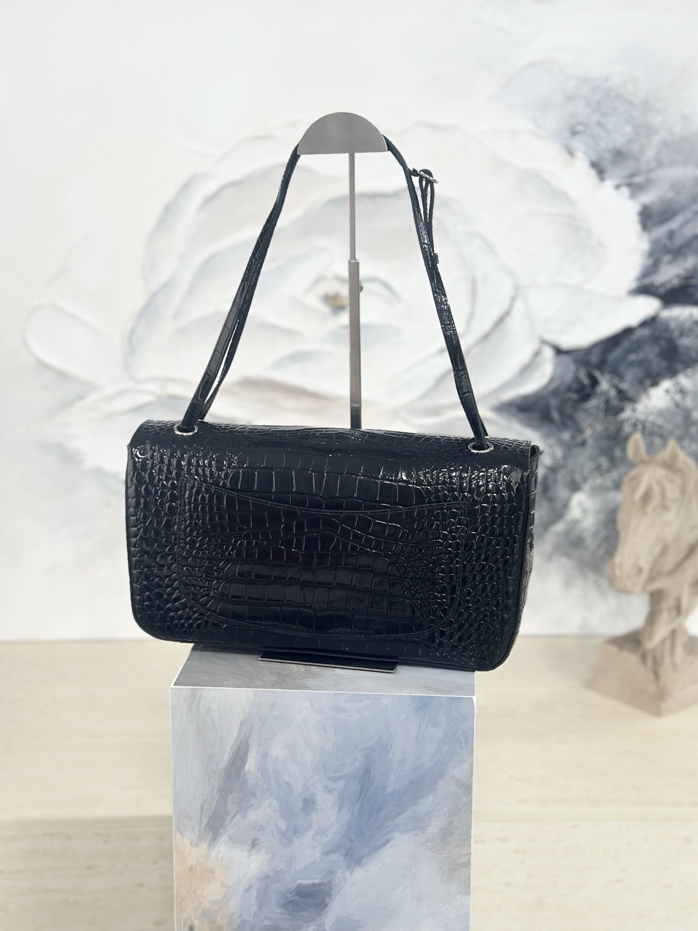 Chanel 26S Large Flap Handbag AS6231 - Image 4