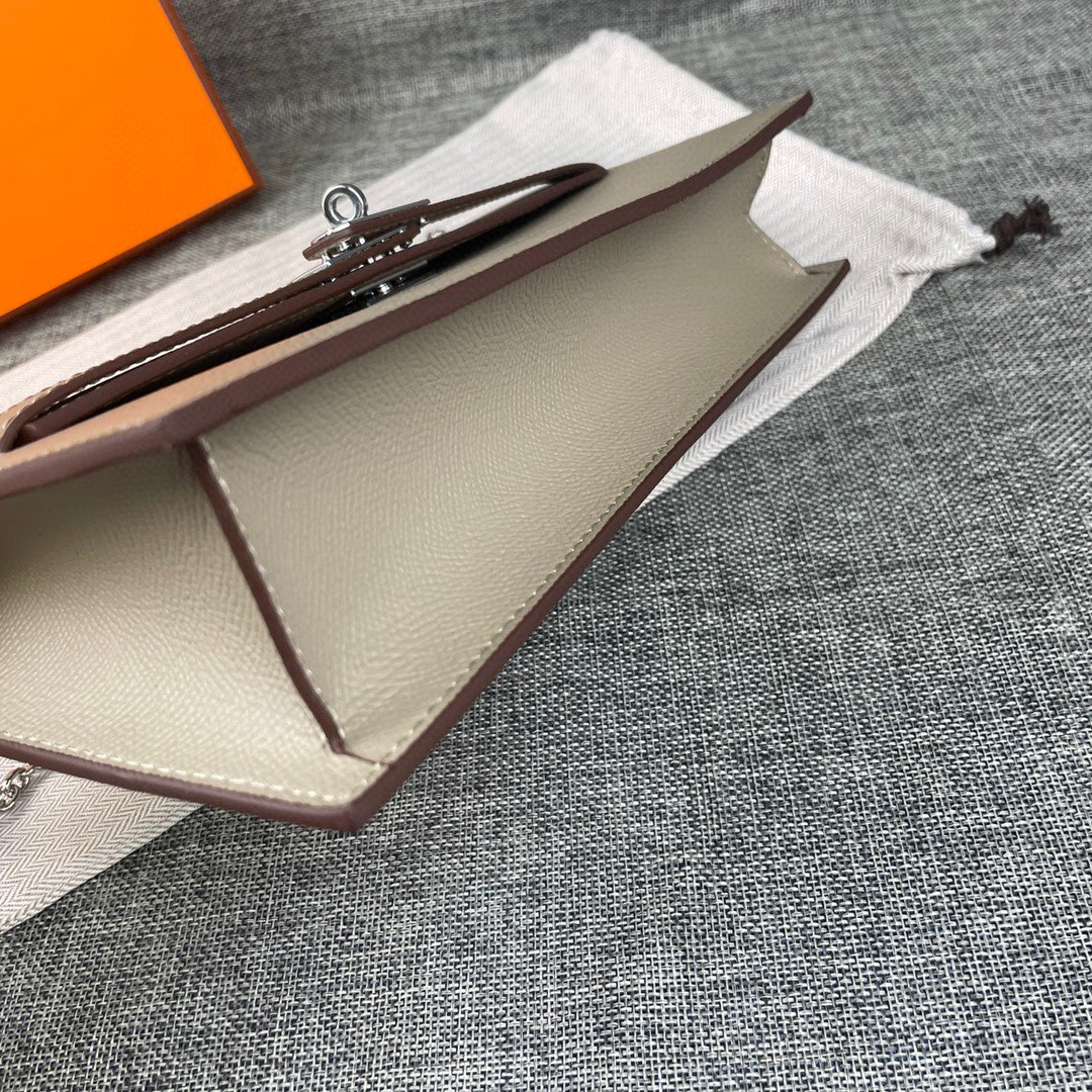 Hermes Kelly-Style Crossbody Bag - Image 4