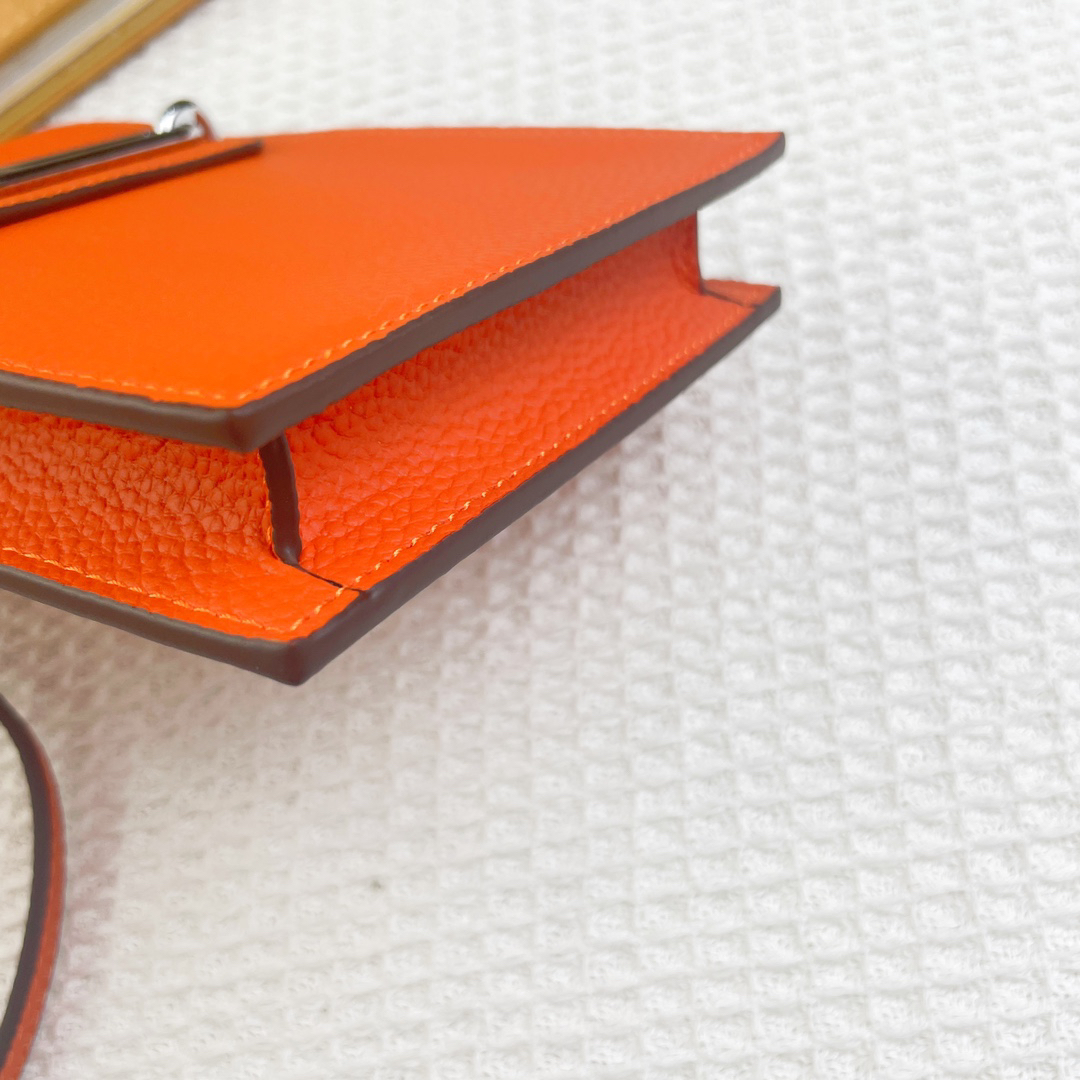 Hermès Pig Nose Crossbody Bag - Image 4