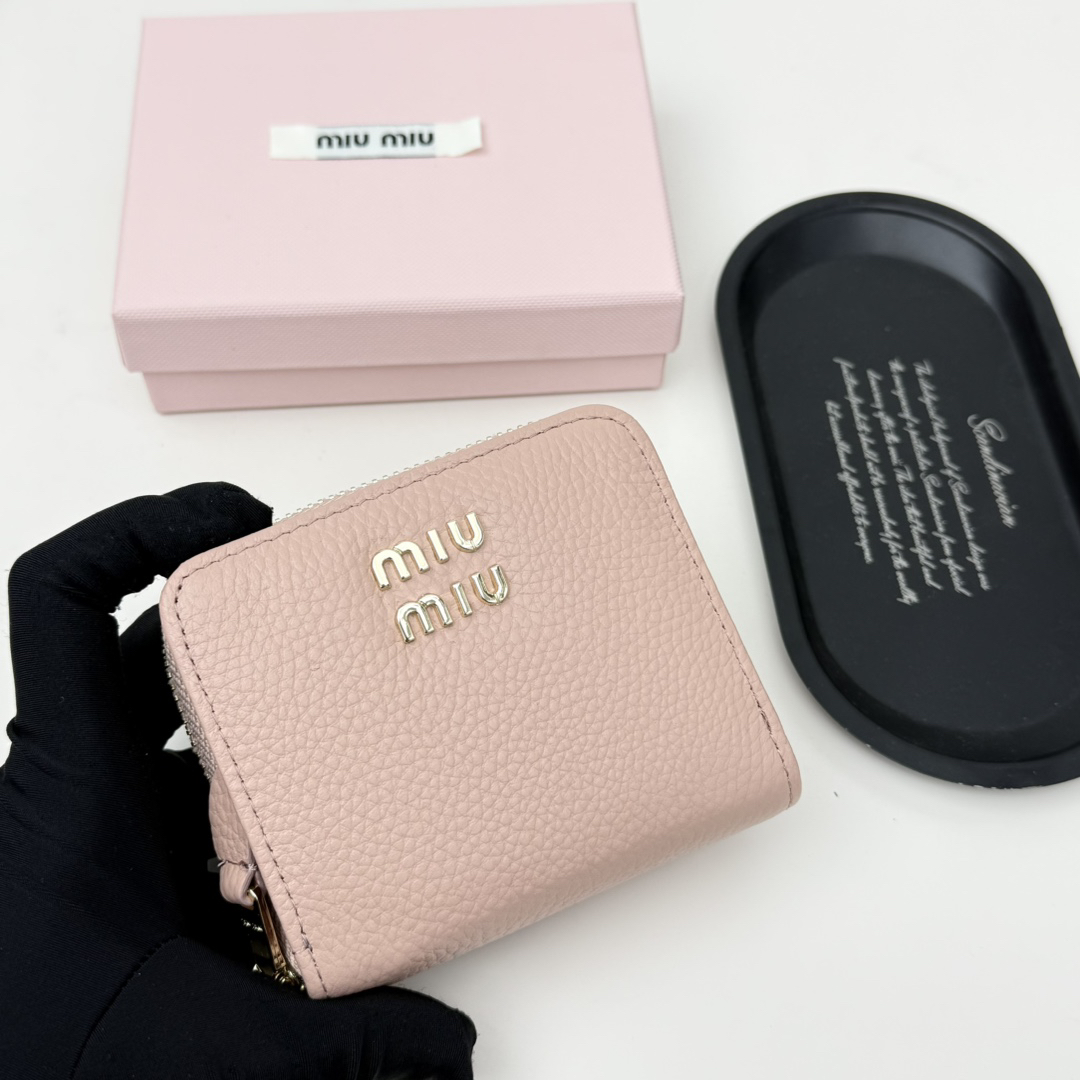 Miu Miu Quilted Lambskin Wallet - Image 4