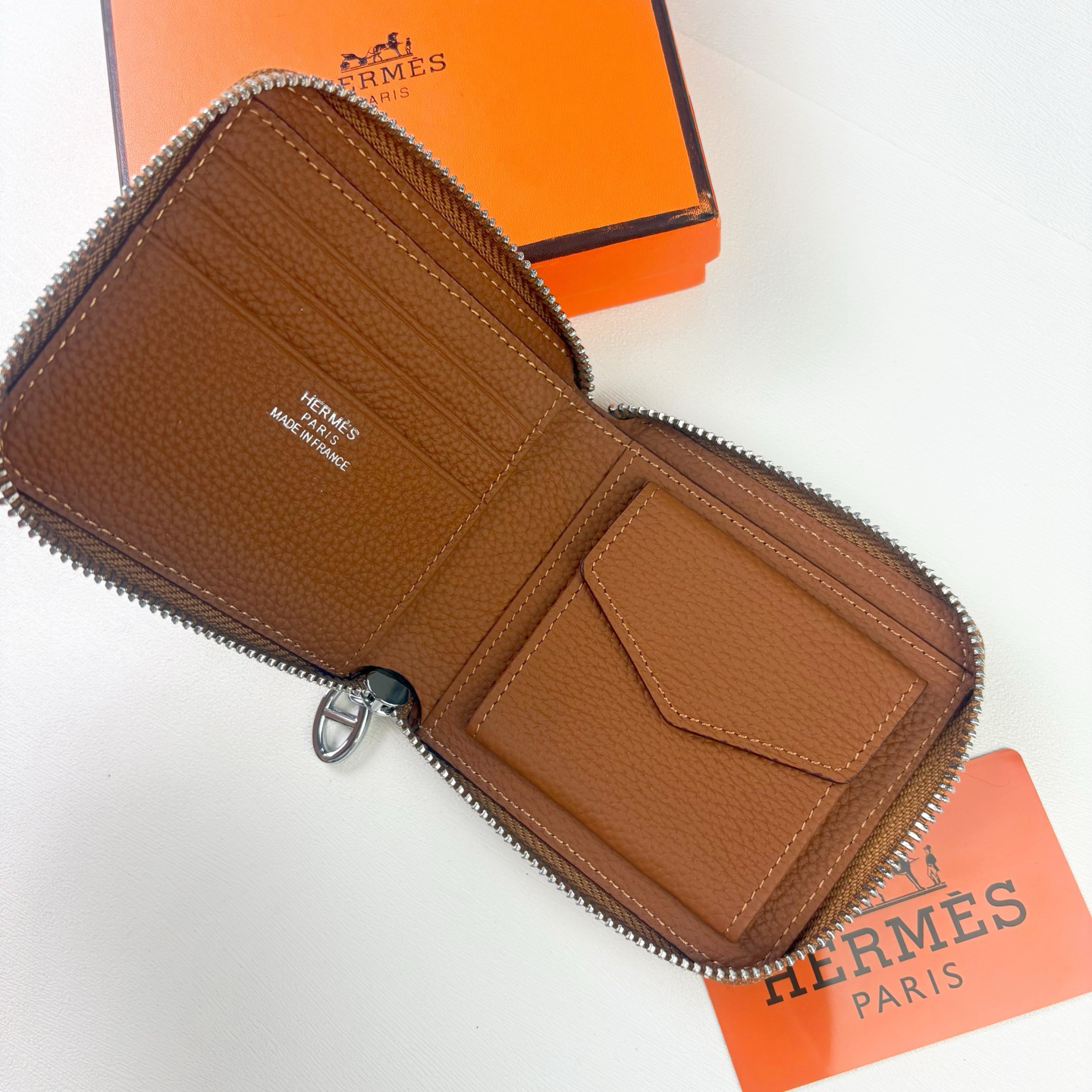 Hermès Silk'in Wallet in Calfskin - Image 4