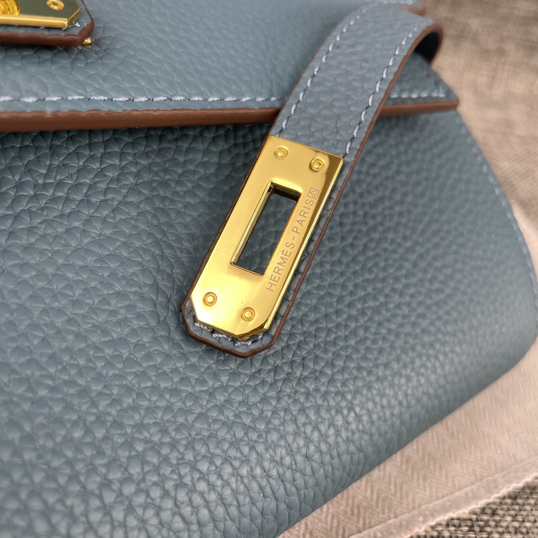 Hermes Kelly Leather Clutch Bag - Image 4