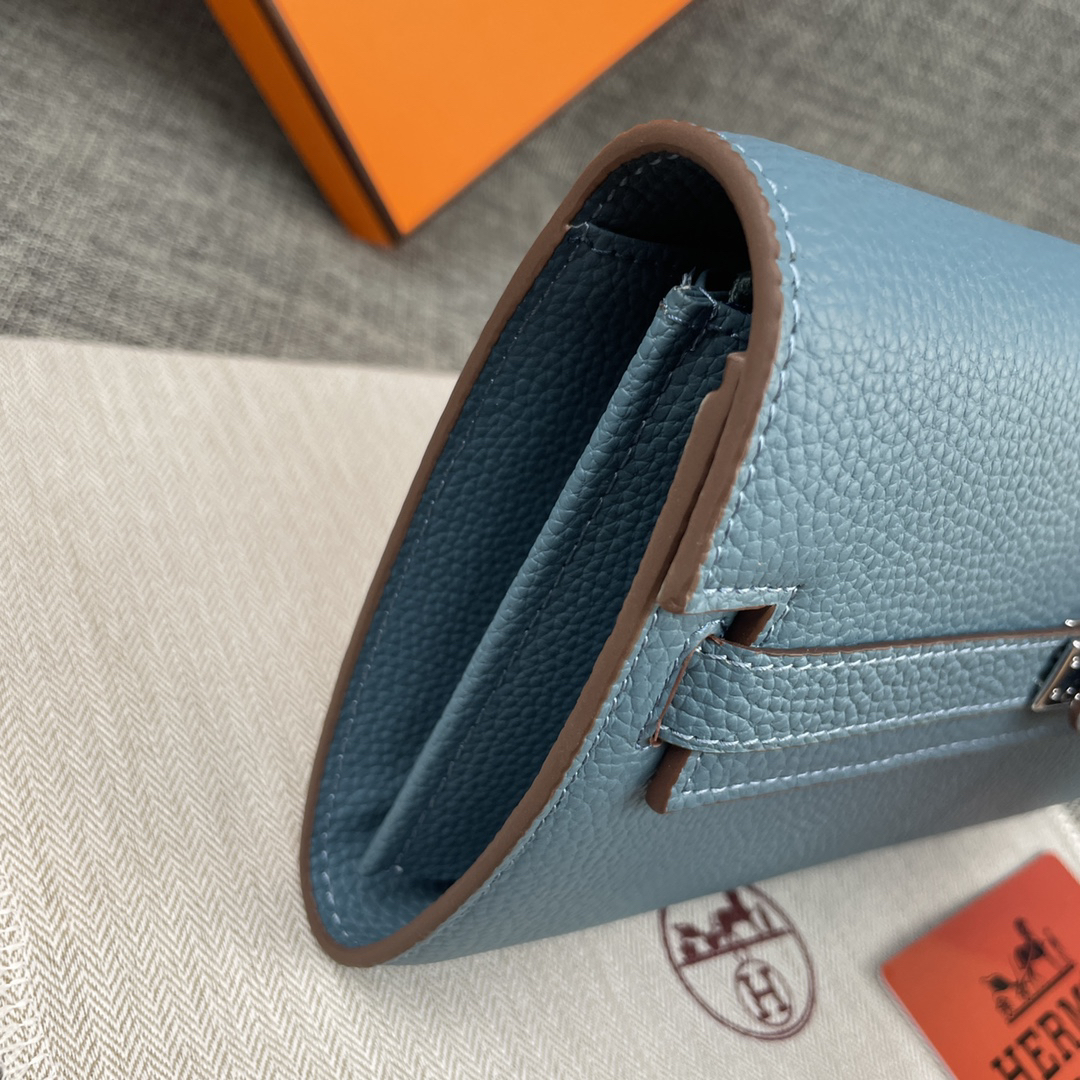 Hermès Kelly Leather Handbag - Image 4
