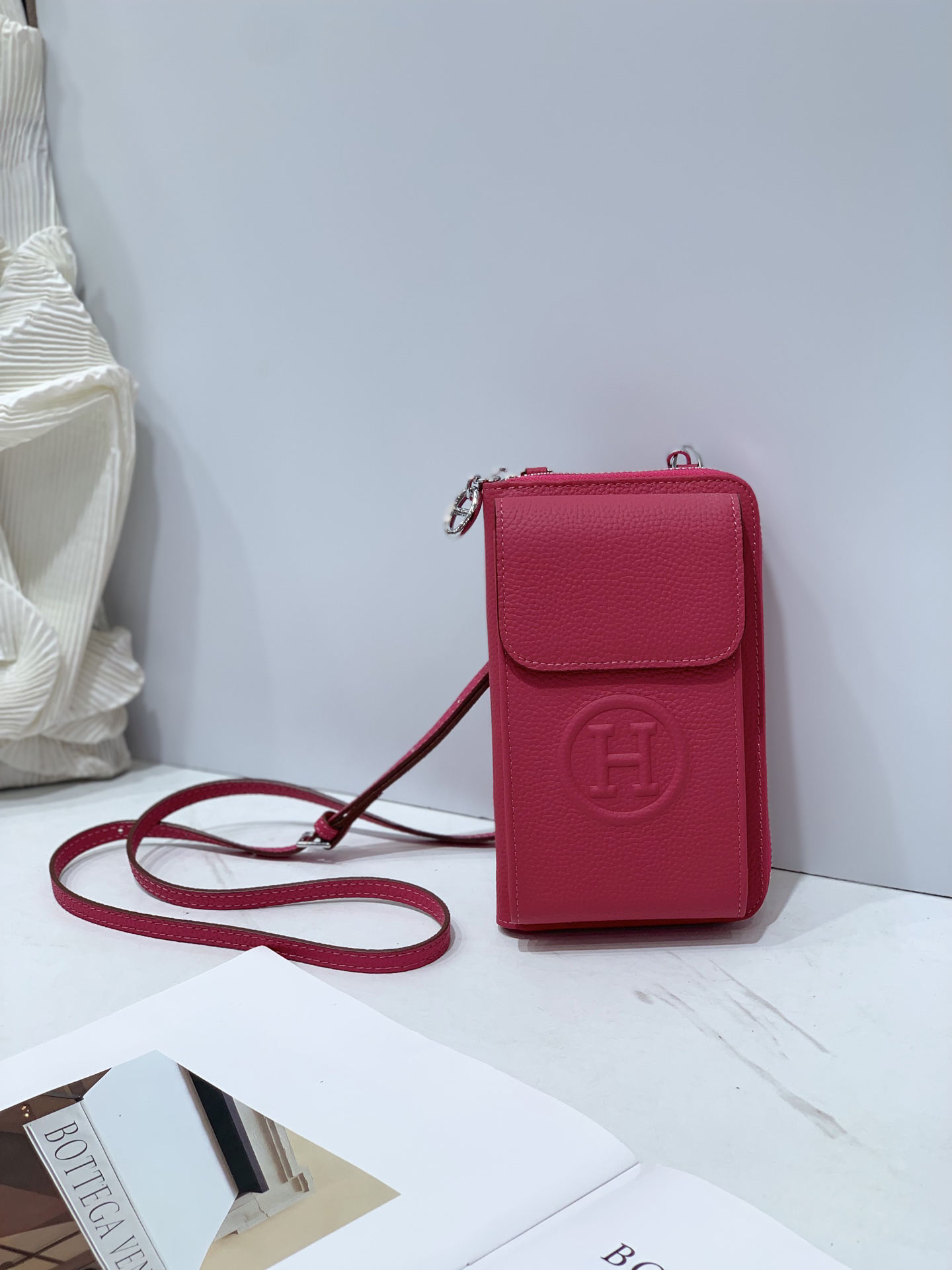 Hermes Togo Leather Shoulder Bag - Image 4