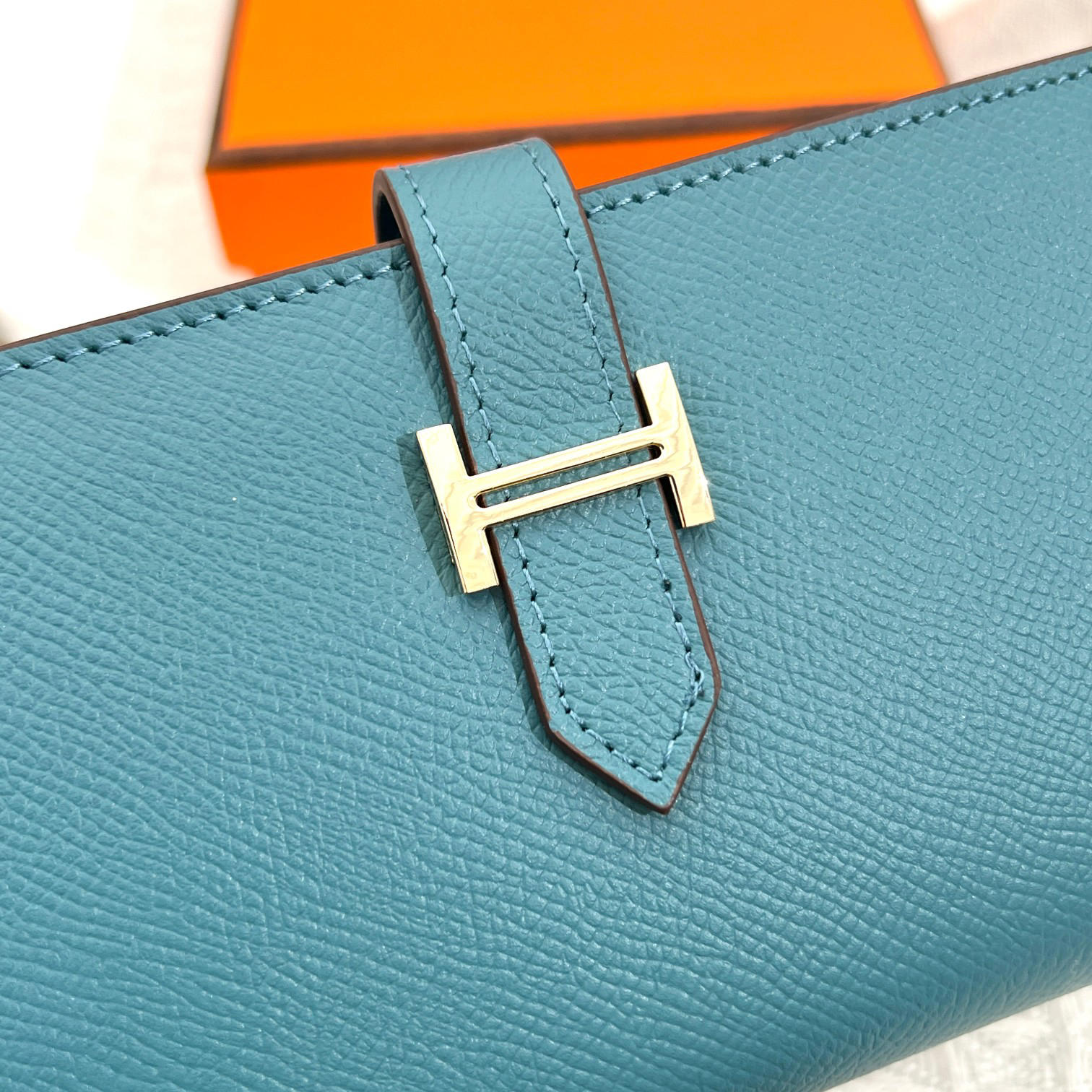 Hermes Leather Zip Wallet - Image 4