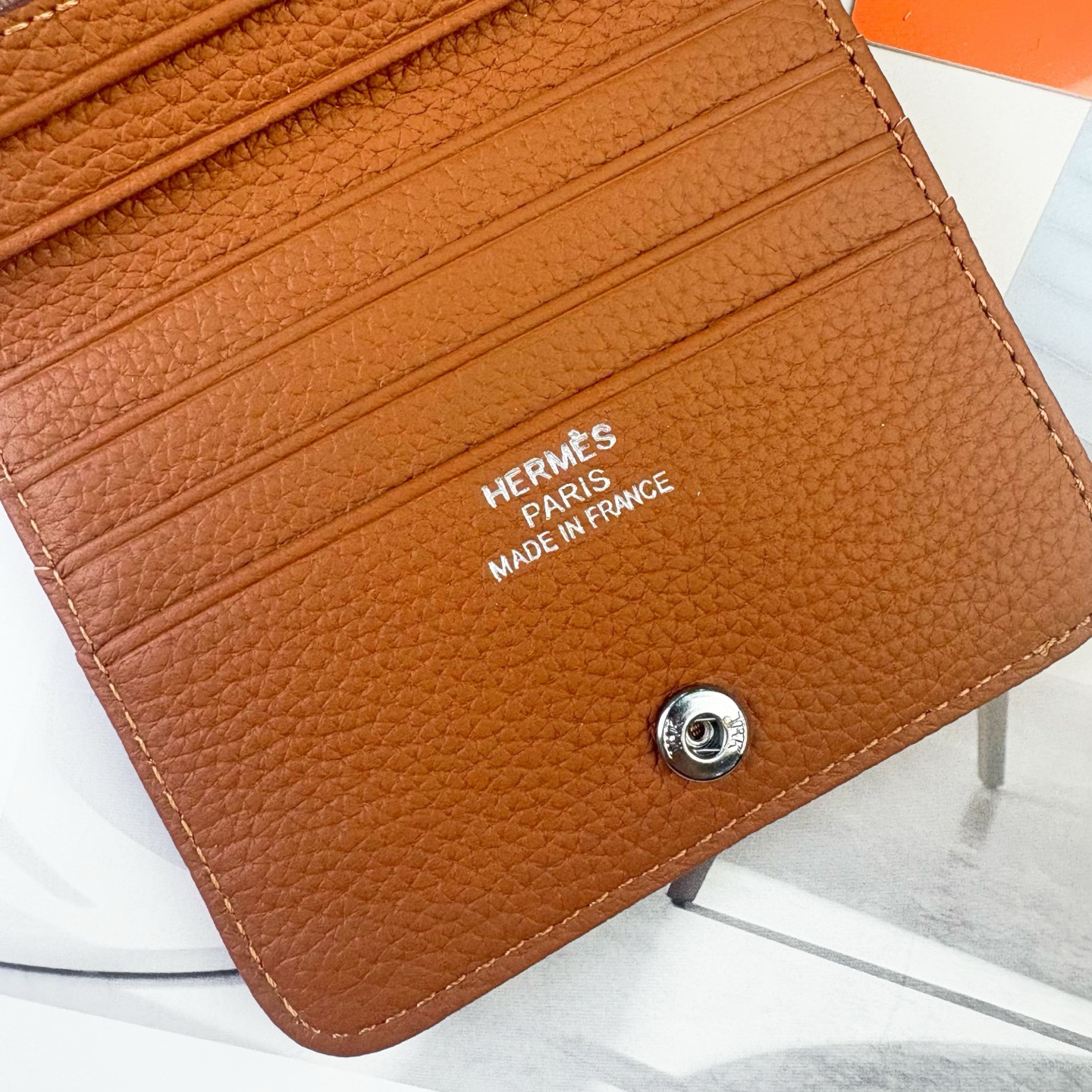 Hermès Silk'in Togo Leather Wallet - Image 4