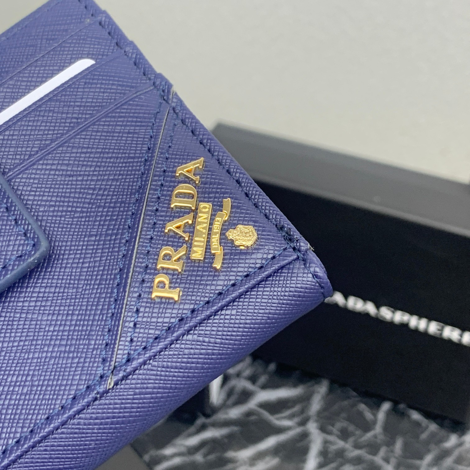 Prada Leather Short Wallet LM215 - Image 4