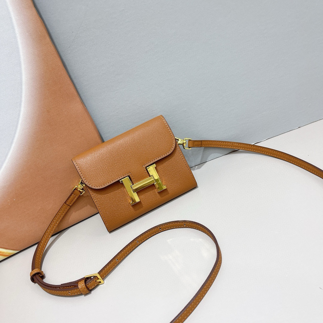 Hermès Constance Palm-Grain Leather Handbag - Image 4
