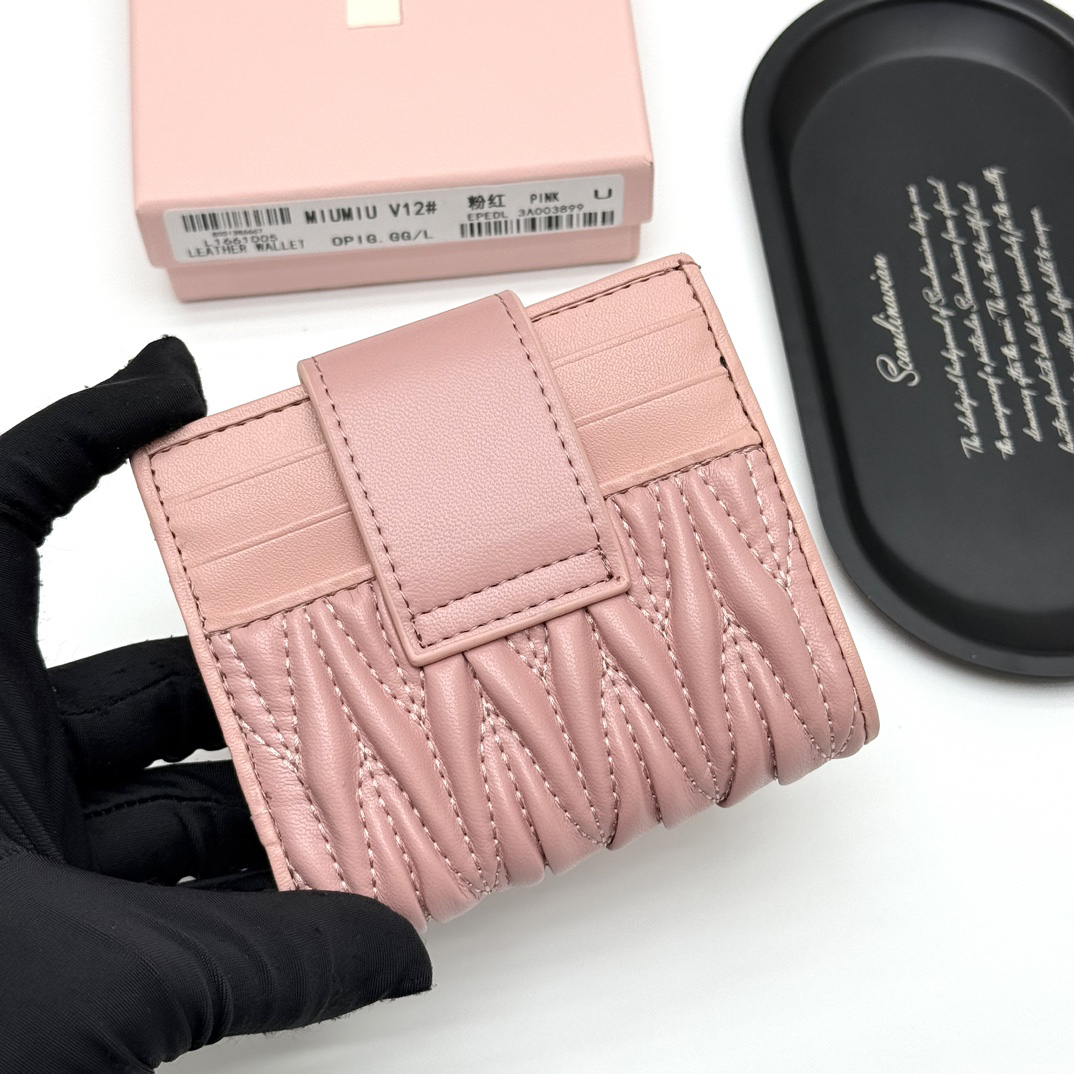 Miu Miu V12 Leather Bag - Image 4