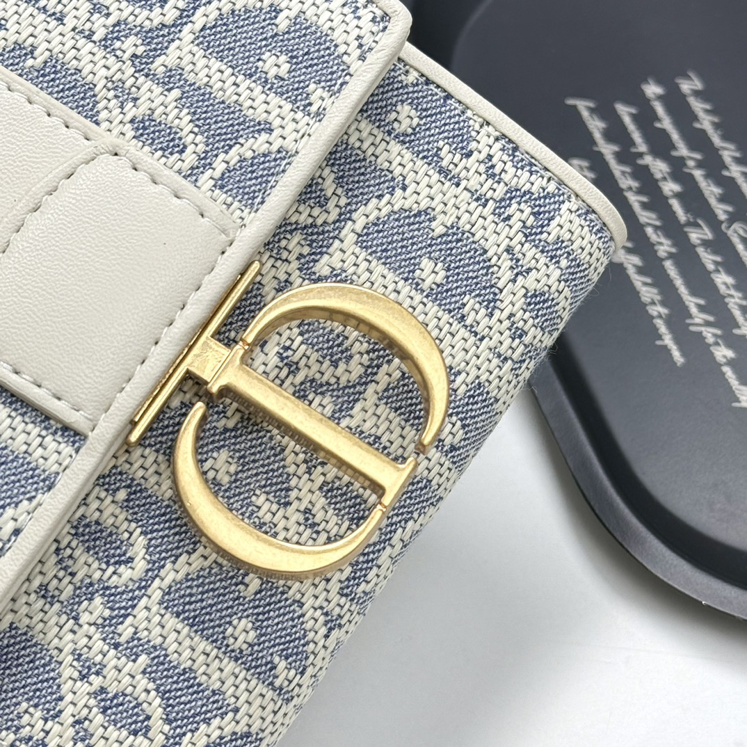 Dior 1818 Leather Wallet - Image 4