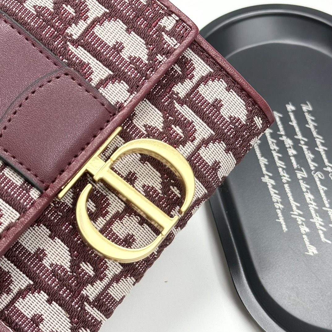 Dior Multifunctional Small Leather Wallet - Image 4