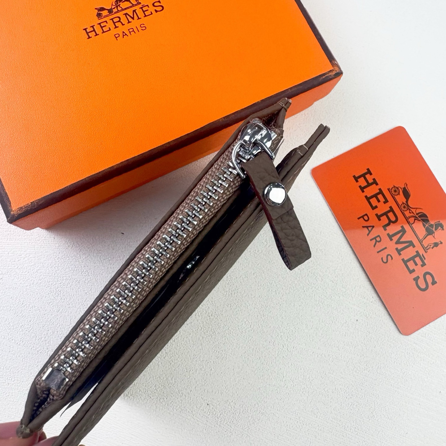 Hermès Silk’in Togo Leather Wallet - Image 4