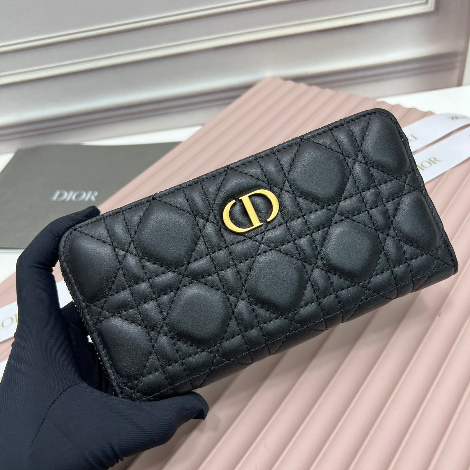 Dior Leather Wallet - Image 4