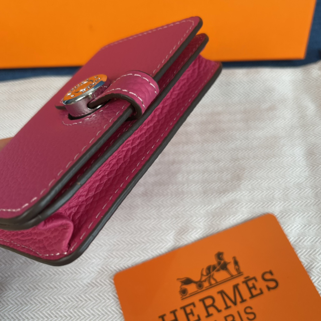 Hermès Togo Leather Wallet - Image 4