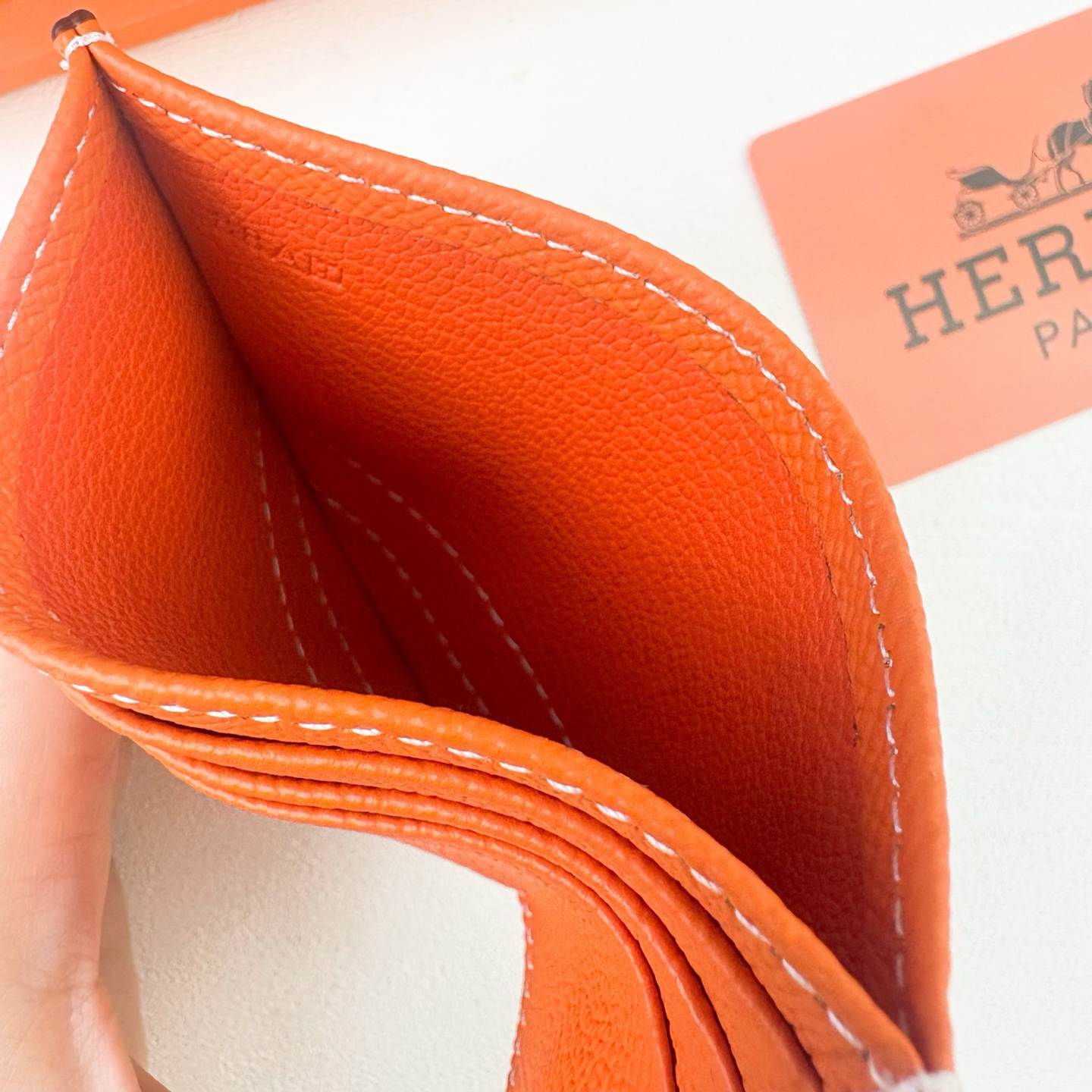 Hermès Emon Evercolor Leather Card Holder - Image 4