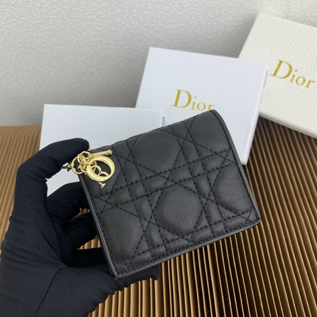 Lady Dior Wallet with Cannage Stitching - Image 4