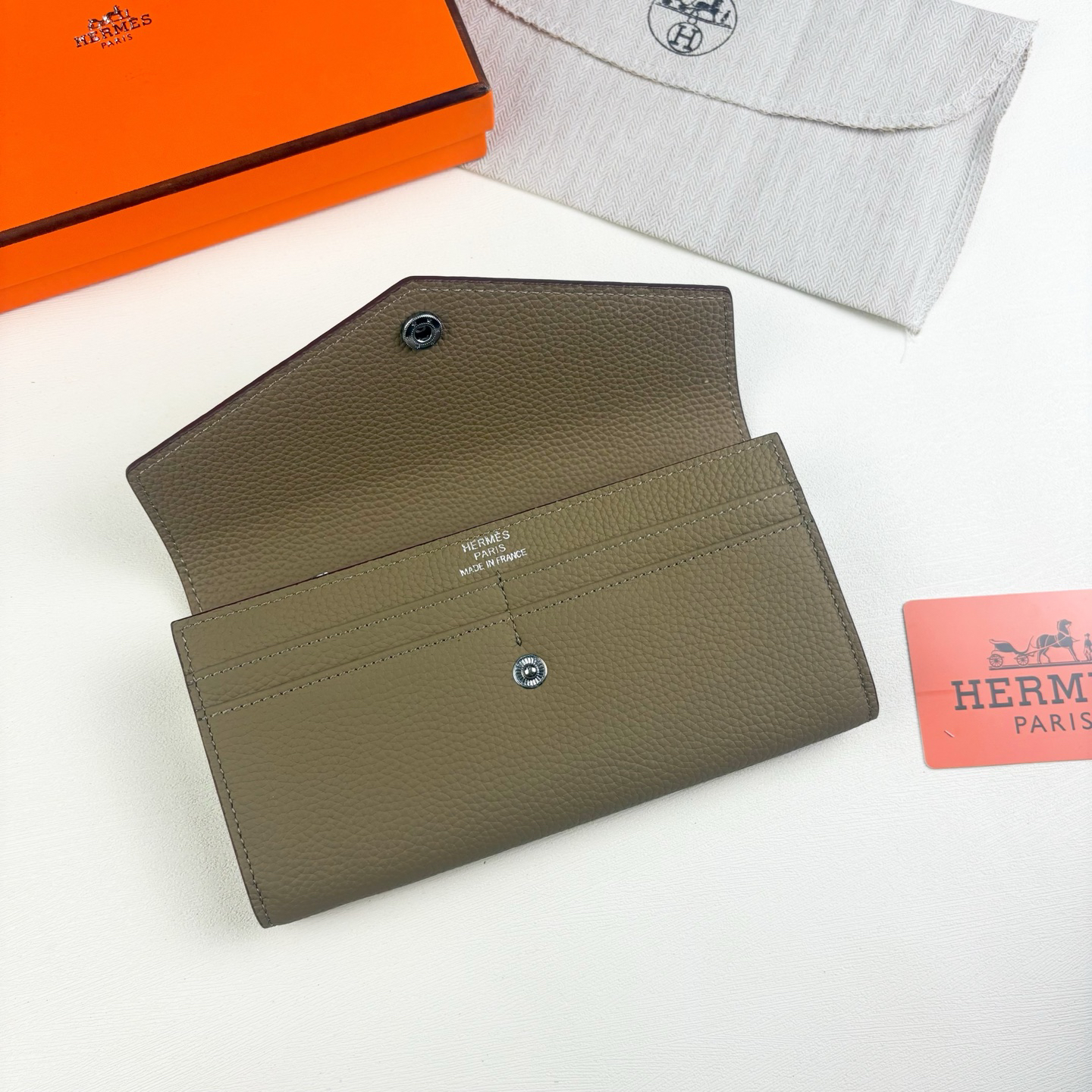 Hermes R.M.S Long Wallet in Evercolor Togo Leather - Image 4