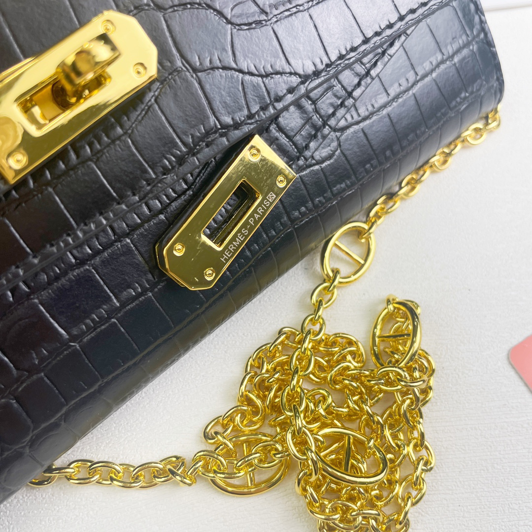 Hermès Kelly Bag, Crocodile-Pattern Cowhide - Image 4