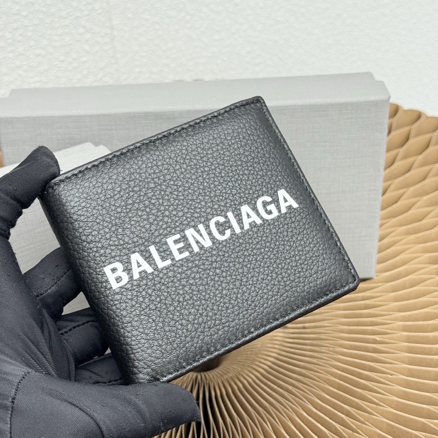 Balenciaga CASH Square Bifold Wallet - Image 4