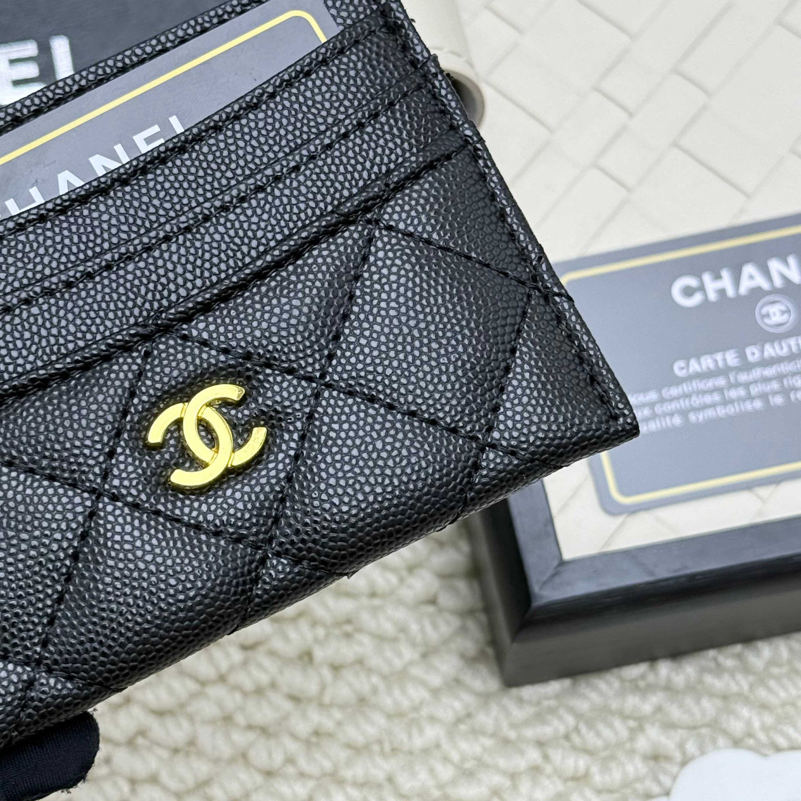 Chanel Lambskin Card Holder - Image 4