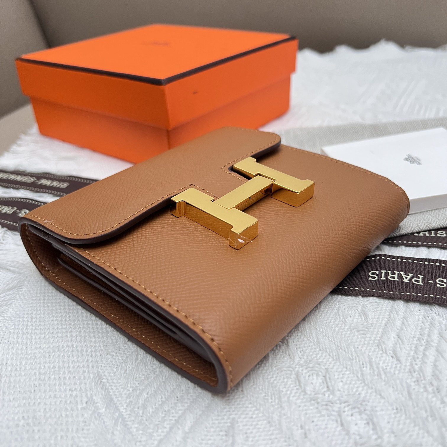 Hermès Constance Leather Crossbody Bag - Image 4