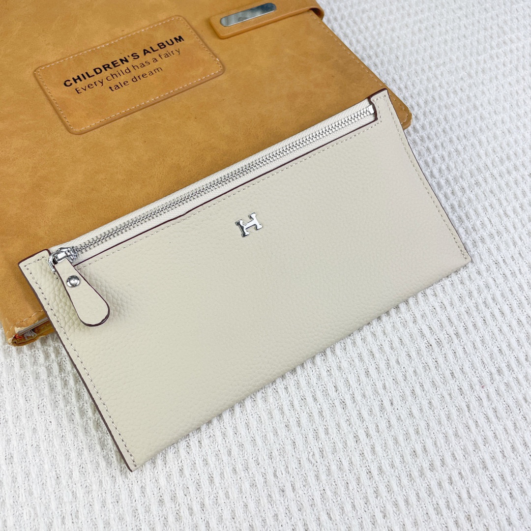 Hermes Silk'in Barenia Calfskin Zip Wallet - Image 4