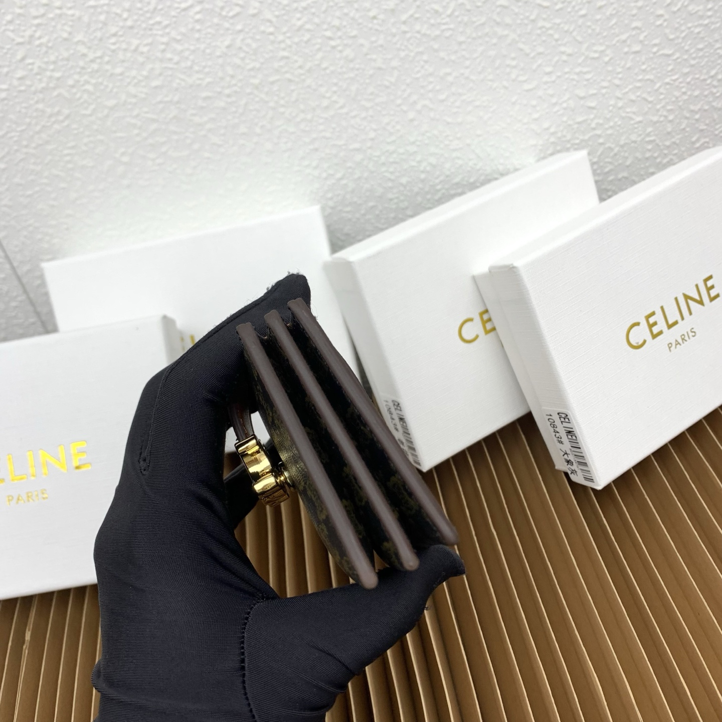 Celine ACCORDEON Triomphe Leather Card Holder - Image 4