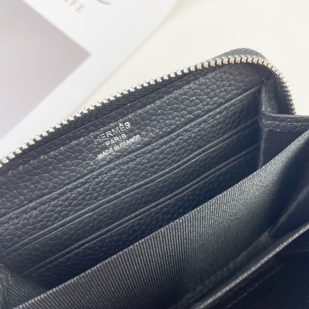 Hermès Silk'in Short Wallet - Image 4