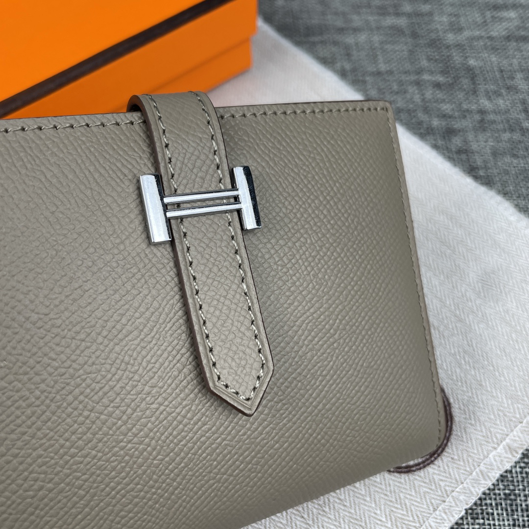Hermes Palm-Grain Leather Wallet - Image 4