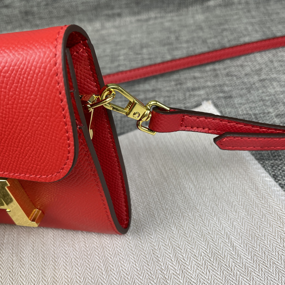 Hermès Constance Leather Shoulder Bag - Image 4