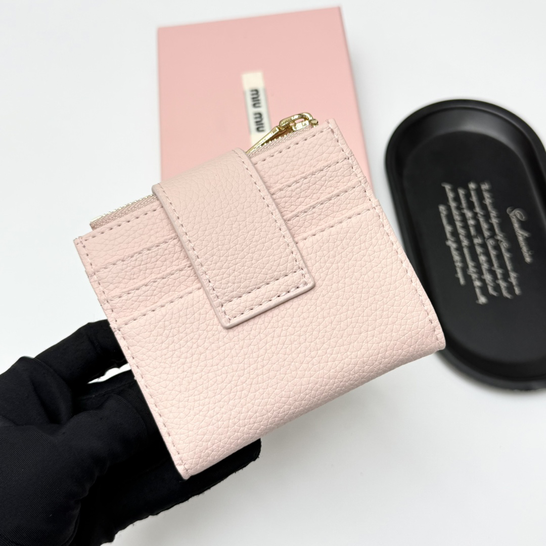 Miu Miu V13 Leather Bag - Image 4