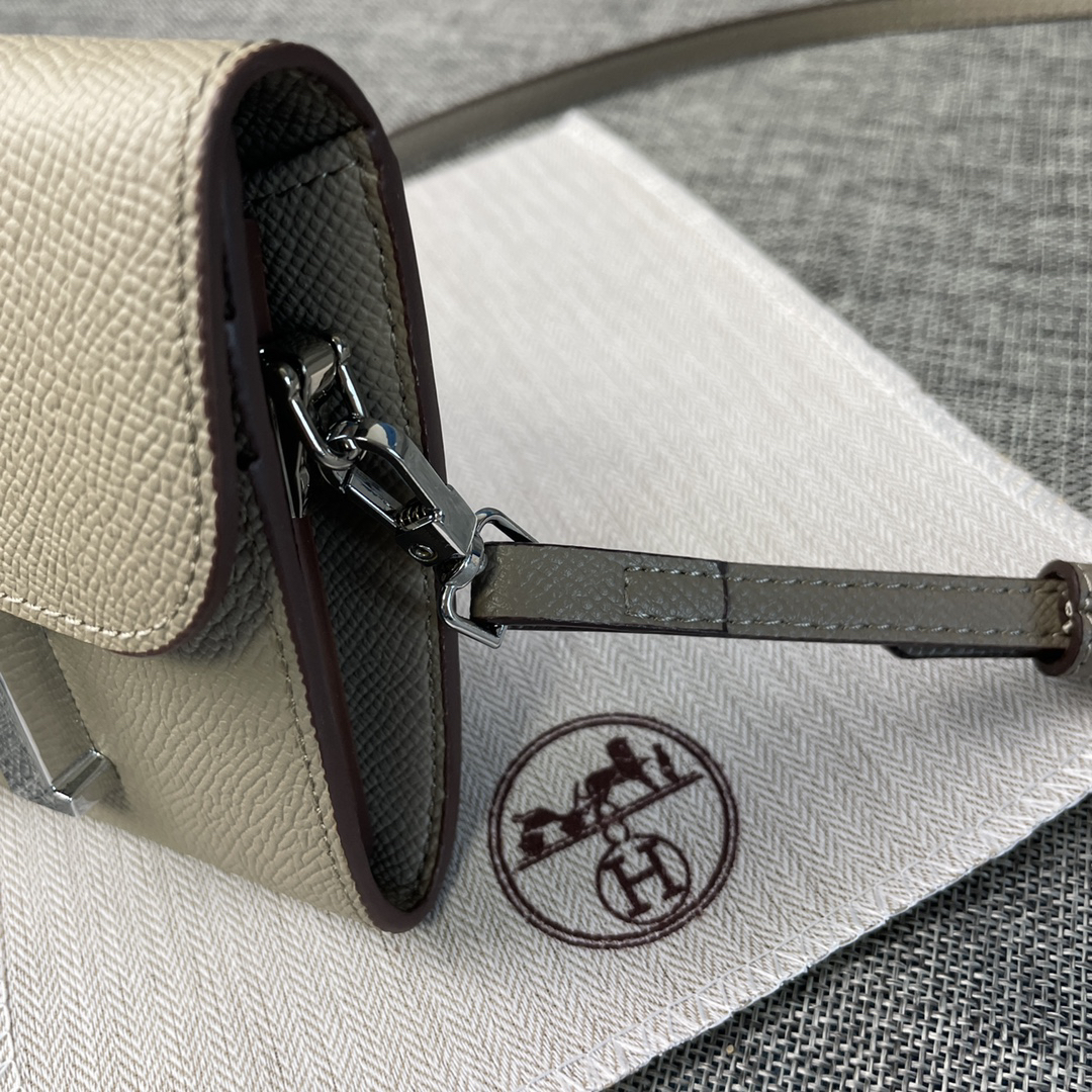 Hermès Constance Shoulder Bag - Image 4