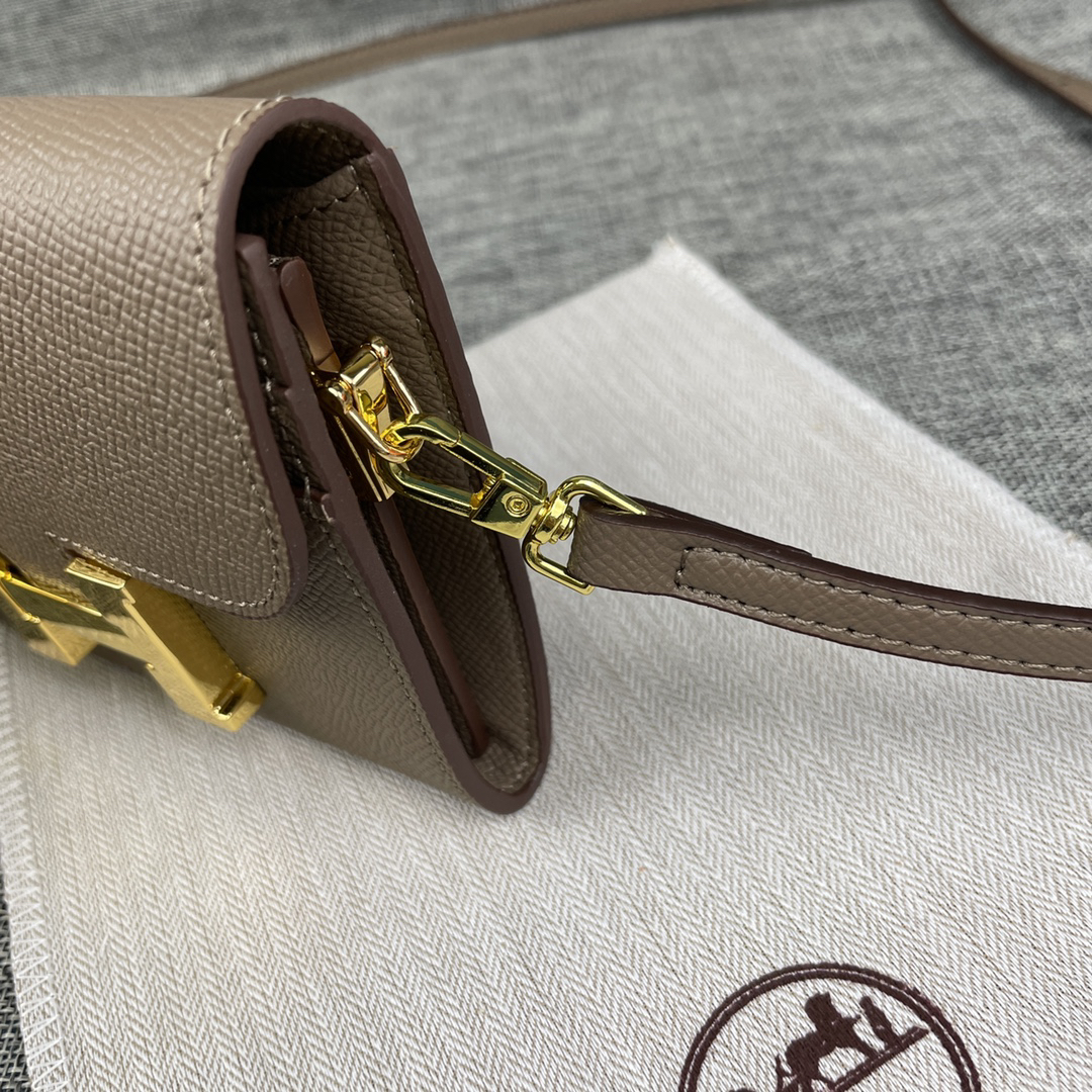 Hermès Constance Shoulder Bag - Image 4