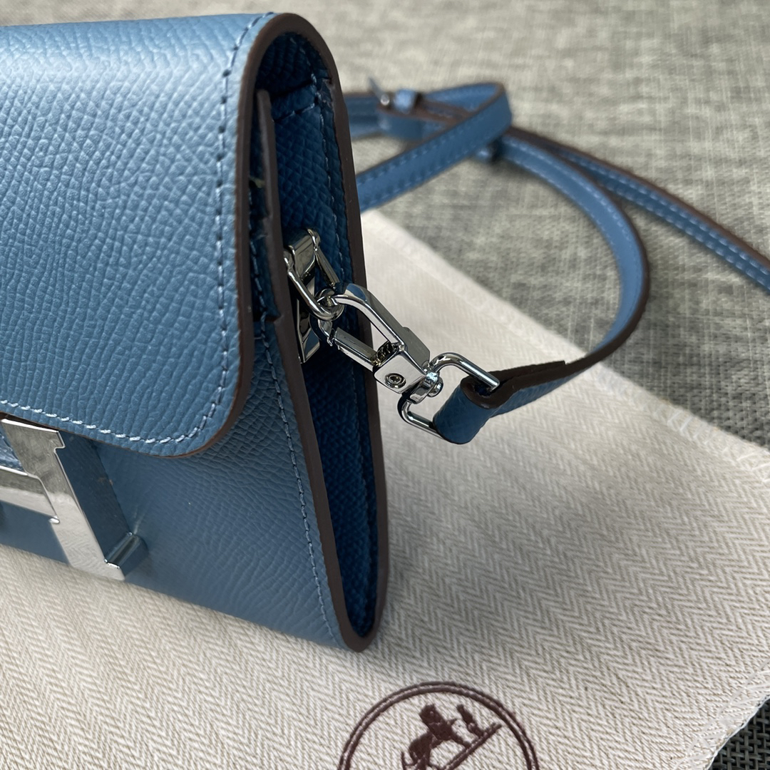 Hermès Constance Leather Shoulder Bag - Image 4