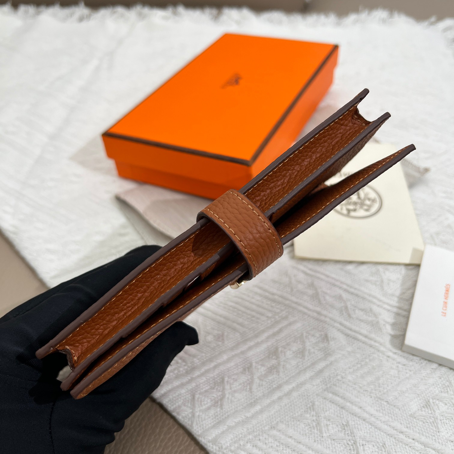 Hermes Women’s Togo Leather Vertical Zip Wallet - Image 4