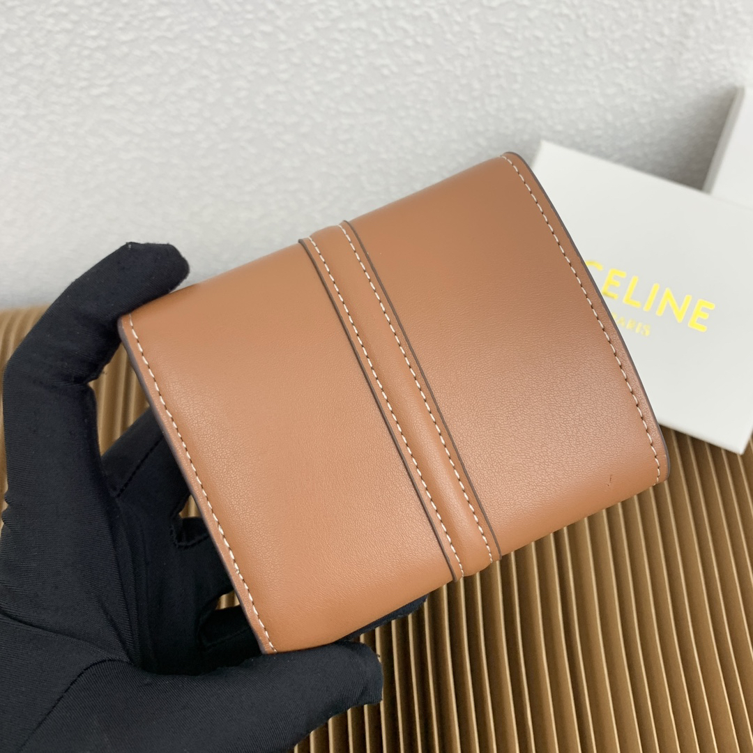 Celine Triomphe 16 Leather Tri-Fold Wallet - Image 4
