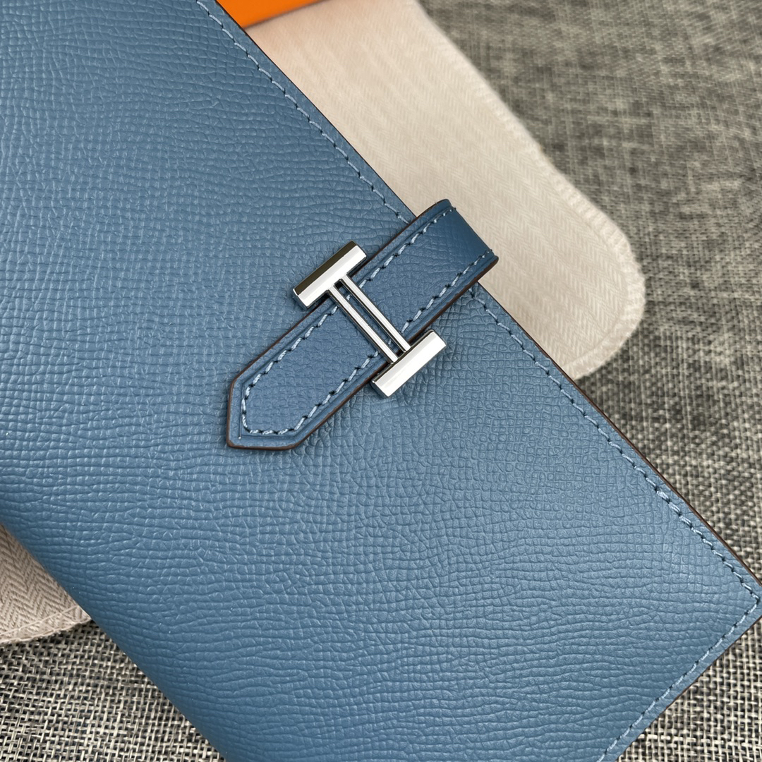 Hermès Women's Empson Leather Zip Wallet - Image 4