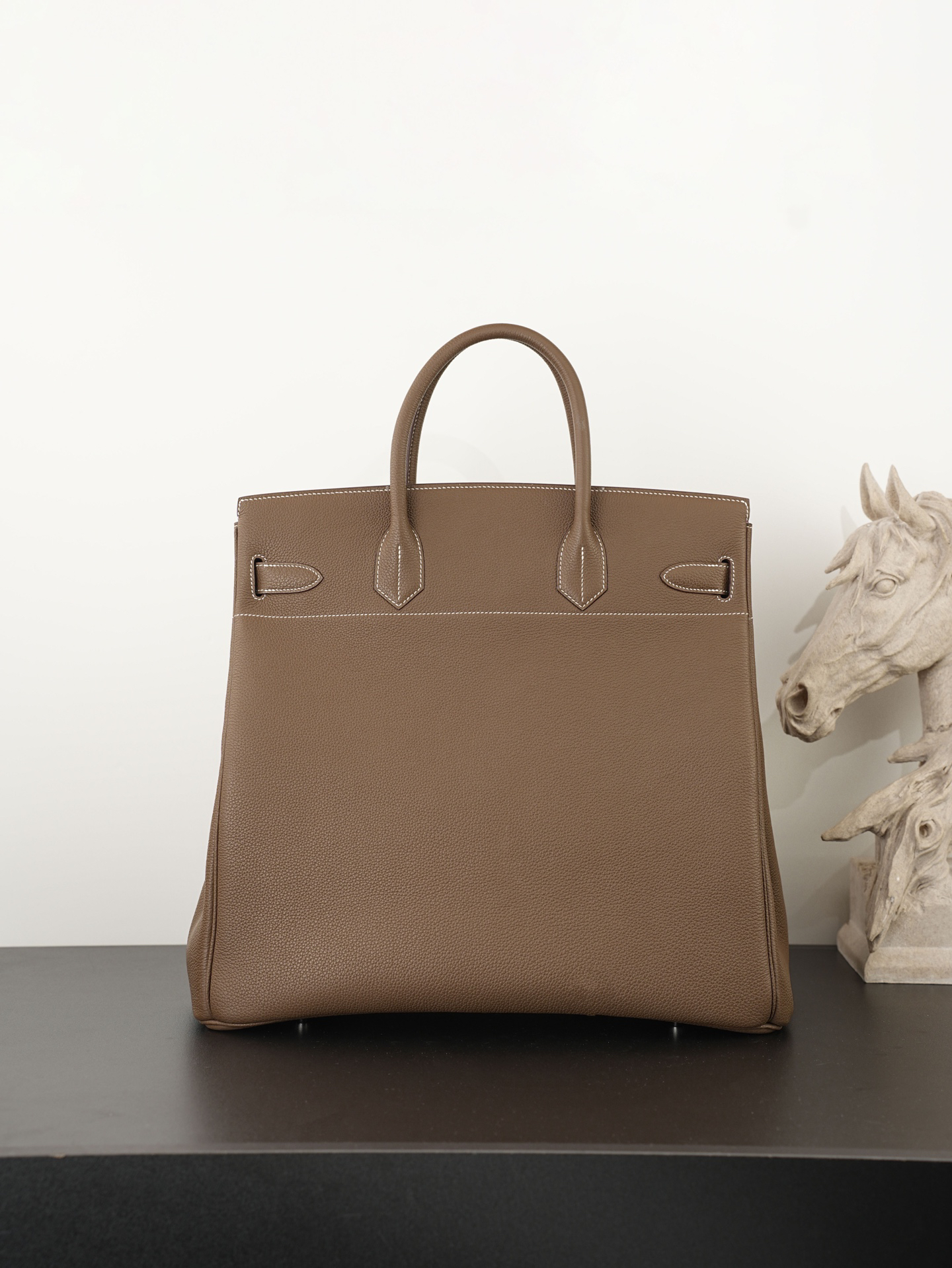 Birkin 40 HAC High-Top Handbag in Togo Leather - Image 4